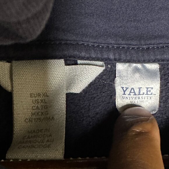 Yale University Blue Hoodie Men XL Embroidered College Sweatshirts Pullover Fall - Picture 5 of 11